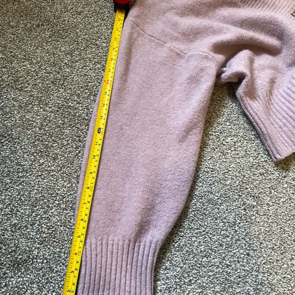 H&M lilac cardigan with rhinestone buttons oversized fit (S) - Picture 5 of 13